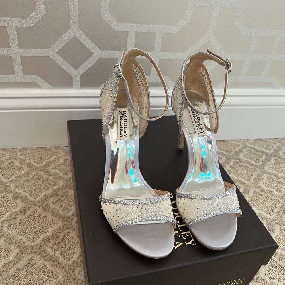 Badgley Mischa Shiraz Dress Sandals size 7.5